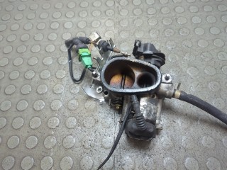 Заслонка дроссельная Audi A4 1994-1997