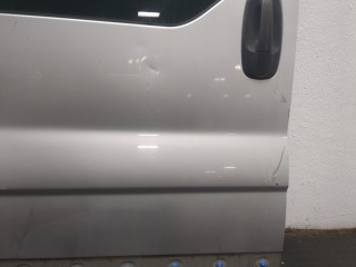 Дверь раздвижная правая, Opel Vivaro 2006-2014