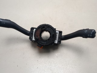 Переключатель поворотов и дворников (стрекоза) Volkswagen Golf 4 1997-2006