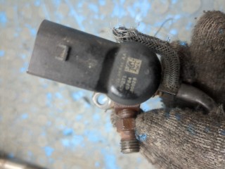 Форсунка топливная, ориг. номер 5U3Q9K546AA, 4744015, 6R8312A366AA, AJ810445, Jaguar S-Type 2004-2008