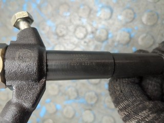 Форсунка топливная, ориг. номер 1465A054, Mitsubishi Pajero 2006-2011