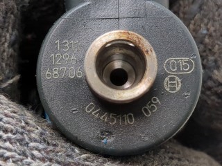 Форсунка топливная, ориг. номер 0445110059, 5066820AA, RX066820AA, Chrysler Voyager 2004-2008