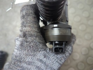 Форсунка топливная, ориг. номер 038130073AG, 038130079GX, Volkswagen Passat 2005-2010