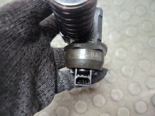 Форсунка топливная, ориг. номер 038130073AG, 038130079GX, Volkswagen Passat 2005-2010