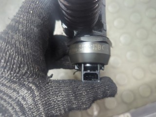 Форсунка топливная, ориг. номер 038130073AJ, 038130079CX, Audi A4 2000-2006