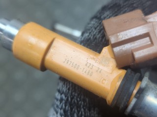 Форсунка топливная, ориг. номер 1571055L00, Suzuki SX4 2006-2014