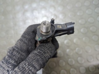 Форсунка топливная, ориг. номер 0445115007, 93198683, Opel Vivaro 2006-2014
