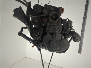 Форсунка топливная Audi A6 2004-2008