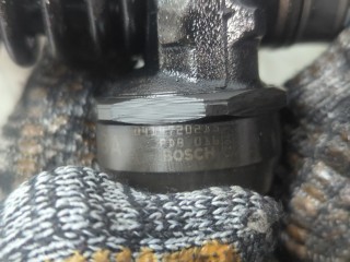 Форсунка топливная, ориг. номер 0414720215, Volkswagen Golf Plus 2005-2009