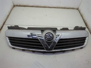 Решетка радиатора Opel Zafira B 2005-2008