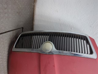 Решетка радиатора, ориг. номер 1Z0853668B41, Skoda Octavia 2000-2011