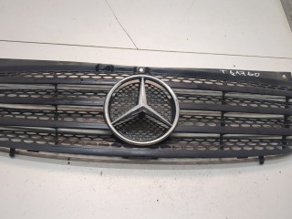 Решетка радиатора Mercedes Vito W639 2003-2010
