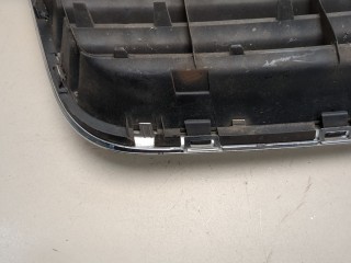 Решетка радиатора, ориг. номер 3B0853651L, Volkswagen Passat 2000-2005