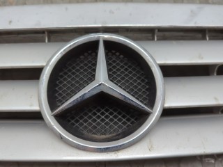 Решетка радиатора, ориг. номер A16888803609744, Mercedes A-Класс 1997-2001