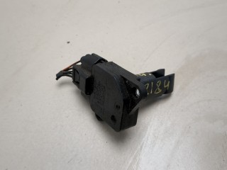 Измеритель потока воздуха (расходомер) Toyota Yaris 2005-2009