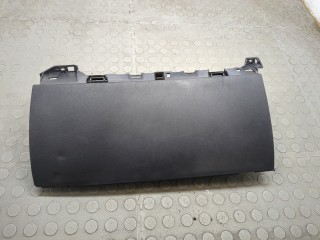 Бардачок (вещевой ящик) Tesla Model 3 2017-2021