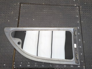 Стекло кузовное боковое правое заднее, Dodge Caravan 2000-2007
