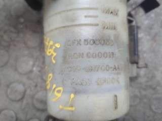 Бачок гидроусилителя, ориг. номер YC153R700AA, 4042052, Ford Transit 2000-2006