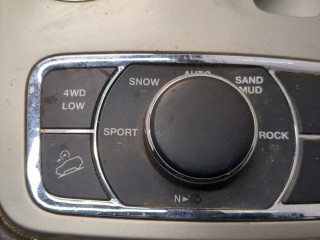 Рамка под кулису, Jeep Grand Cherokee 2010-2013