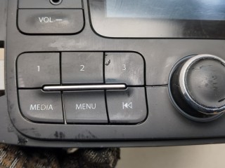 Магнитола, ориг. номер 281150954R, Dacia Duster 2010-2013