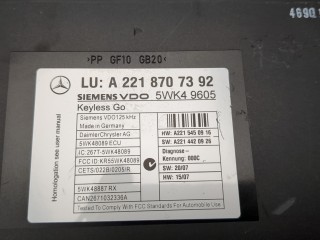 Блок управления центральным замком, ориг. номер A2218707392, Mercedes S-Класс 2009-2013
