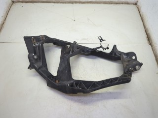 Кронштейн фары правый, ориг. номер MN105060, Mitsubishi Colt 2002-2012