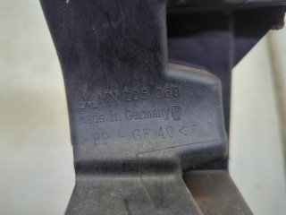 Кронштейн фары правый, ориг. номер MN105060, Mitsubishi Colt 2002-2012