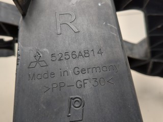 Кронштейн фары правый, ориг. номер 5256A814, Mitsubishi Colt 2002-2012