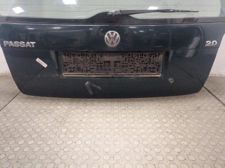 Фонарь дополнительный (стоп-сигнал), ориг. номер 1J6945131C, Volkswagen Passat 1996-2001