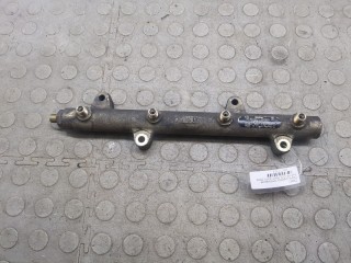 Рампа (рейка) топливная Audi A8 2002-2005