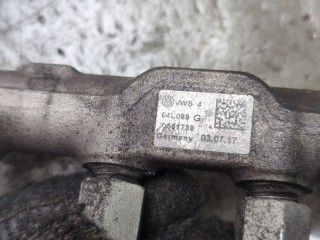 Рампа (рейка) топливная, ориг. номер 04L130089G, Volkswagen Passat 8 2014-2021
