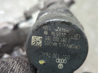 Рампа (рейка) топливная, Audi Q7 2005-2009