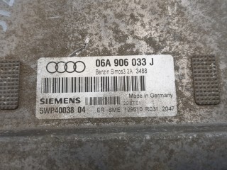 Блок управления двигателем, ориг. номер 06A906033J, Audi A3 2000-2003