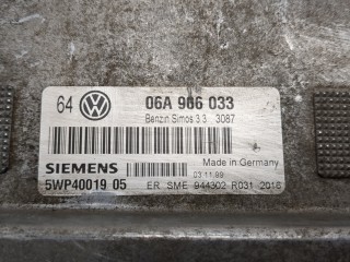 Блок управления двигателем, ориг. номер 06A906033, Volkswagen Golf 4 1997-2006