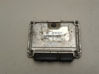 Блок управления двигателем Volkswagen Polo 1999-2001