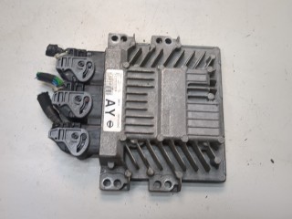 Блок управления двигателем Nissan Qashqai 2006-2010