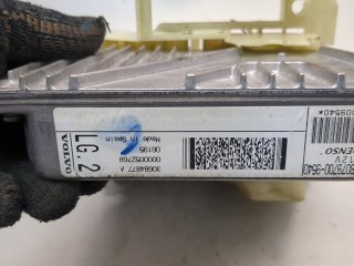 Блок управления двигателем, ориг. номер 30684877A, Volvo V70 2004-2007
