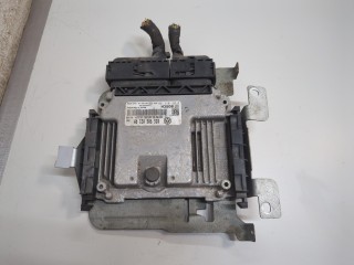 Блок управления двигателем Volkswagen Touran 2006-2010