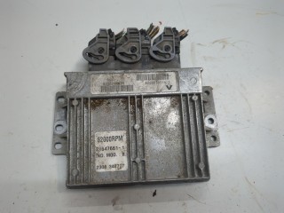 Блок управления двигателем Renault Laguna 2001-2005