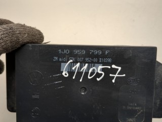 Блок комфорта, ориг. номер 1J0959799F, Volkswagen Passat 5 1996-2001