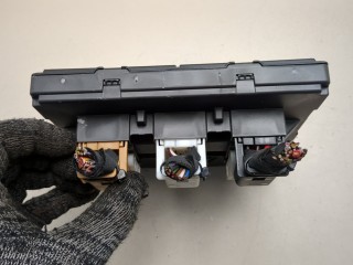 Блок управления бортовой сети (Body Control Module), Volkswagen Passat 2011-2015
