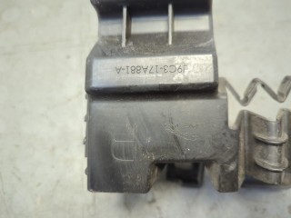 Кронштейн бампера правый задний, ориг. номер J9C317A881A, Jaguar E-Pace 2017-2021
