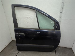 Дверная карта (Обшивка двери) правая передняя Renault Scenic 1999-2003