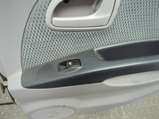 Дверная карта (Обшивка двери) правая задняя, KIA Picanto 2004-2007