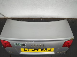 Обшивка крышки (двери) багажника, Audi A4 2000-2006