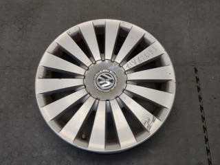 Колпачок литого диска Volkswagen Passat 2005-2010