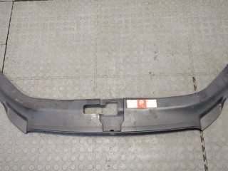 Накладка замка капота Audi Q7 2005-2009