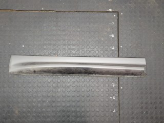 Молдинг двери левое переднее, Land Rover Range Rover Sport 2005-2009