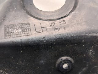 Накладка под фонарь, ориг. номер 22745413, Chevrolet Volt 2010-2015