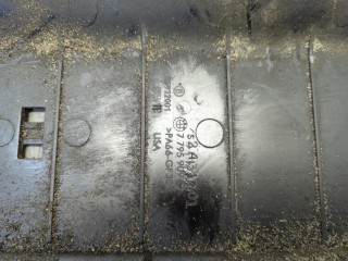 Кронштейн радиатора, ориг. номер 7795909, 17117795909, BMW X6 2007-2012
